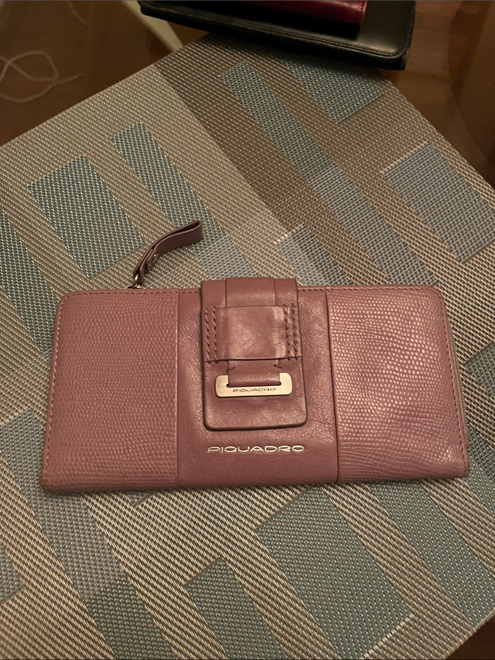 Piquadro Mauve Leather Zip Wallet with Buckle Accent